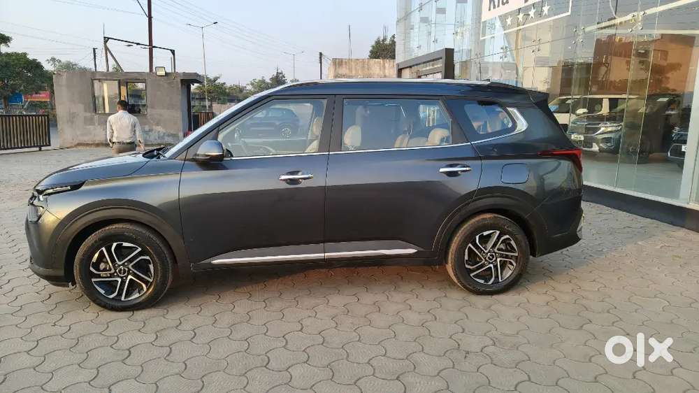 Kia Carens Luxury Plus 1.5 Turbo Petrol Demo Vehicle