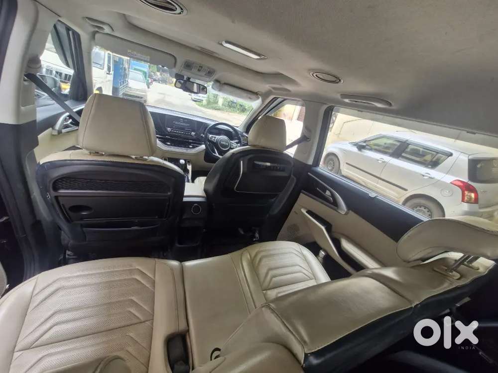 Kia Carens Luxury Plus 7str 2023