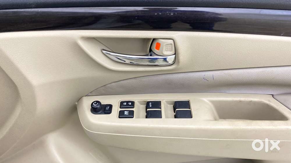 Maruti Suzuki Ciaz 2014-2017 At Zxi, 2015, Petrol