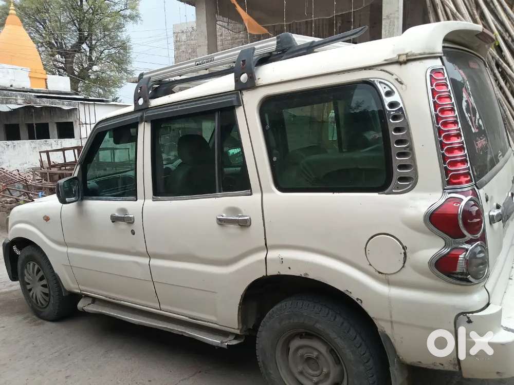 Mahindra Scorpio 2010 Diesel 300000 Km Driven I