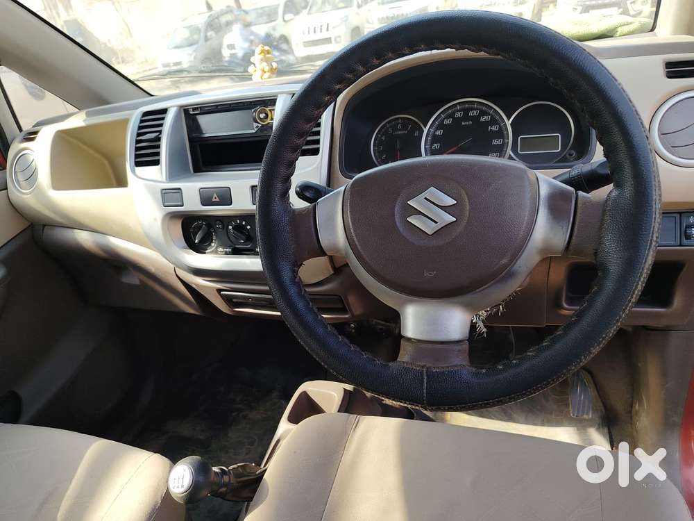 Maruti Suzuki Zen Estilo Vxi Bsiv, 2013, Petrol