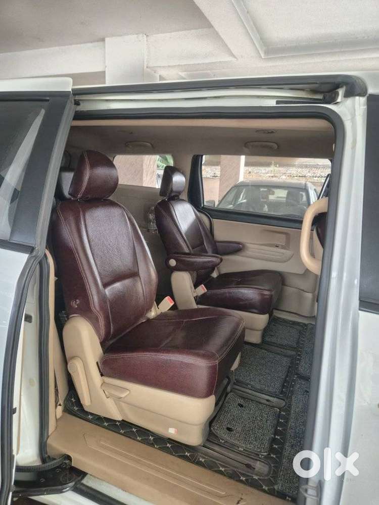 Kia Carnival Premium, 2020, Diesel