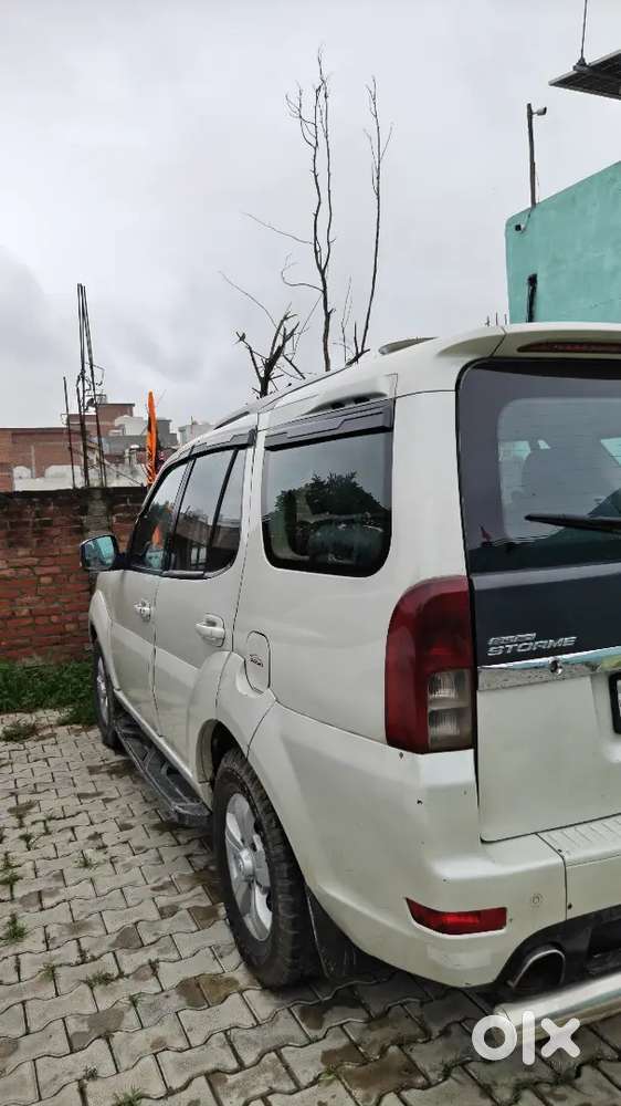 Tata Safari Storme 2013 Diesel Manual