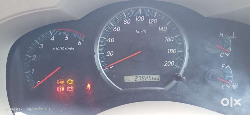 Toyota Innova 2.5 Vx 8 Seater Bs Iv, 2012, Diesel