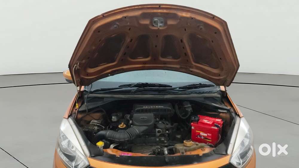 Tata Tiago 1.2 Revotron Xza, 2018, Petrol