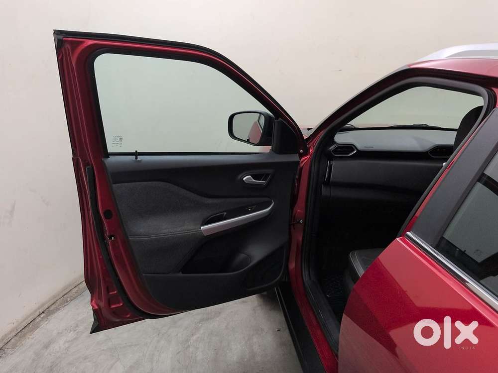 Nissan Magnite 1.0 Xv Premium Turbo Cvt, 2024, Petrol