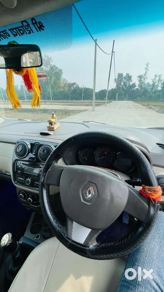 Lene Wala Hi Call Kare