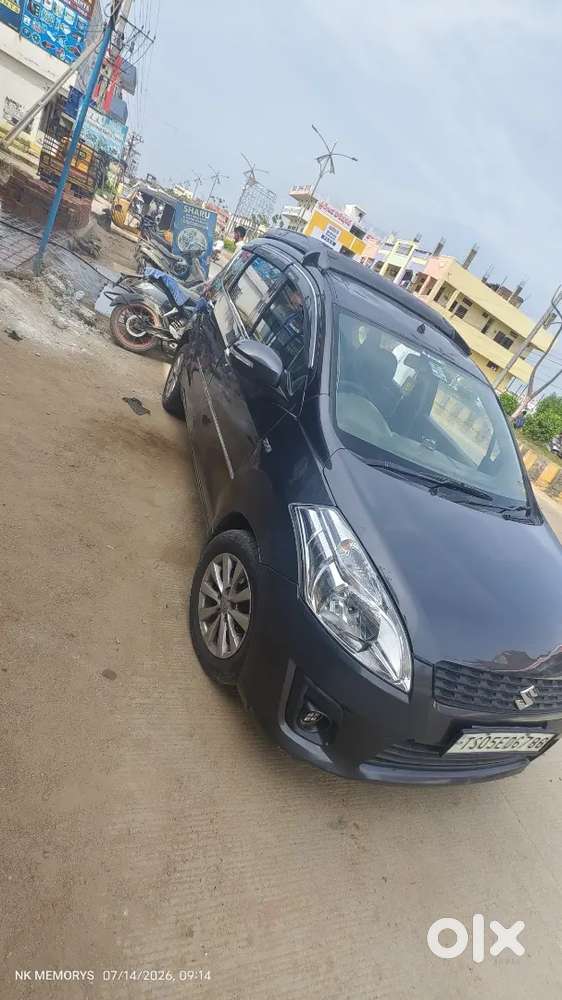 Maruti Suzuki Ertiga Zdi 2015