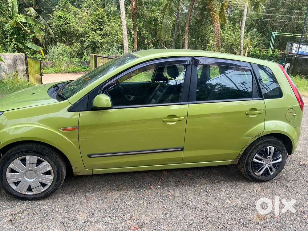 Ford Figo Petrol 2010