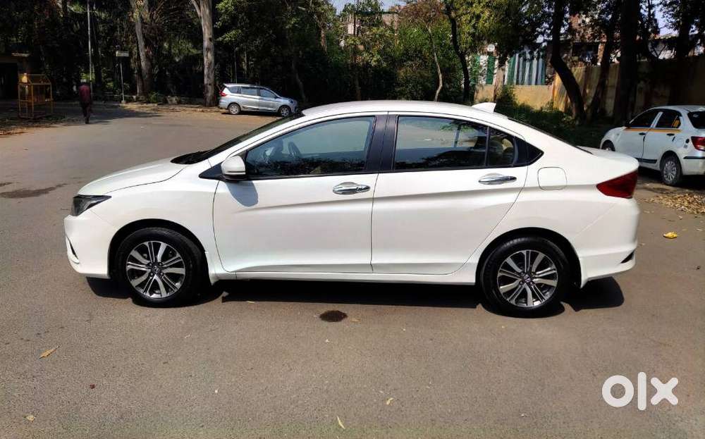 Honda City 1.5 V 4th Gen I-vtec Mt, 2017, Petrol