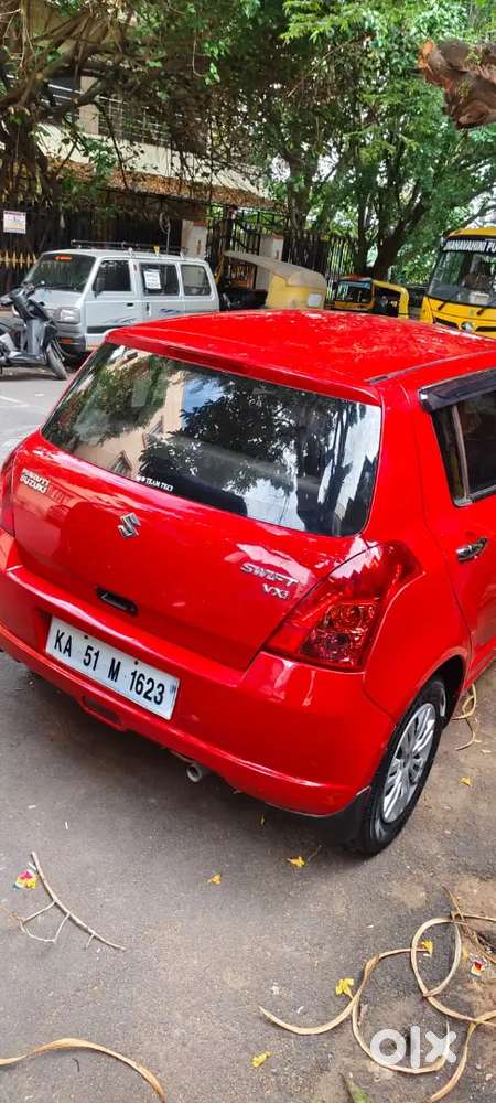 Maruti Suzuki Swift 2005 Petrol 139000 Km Driven