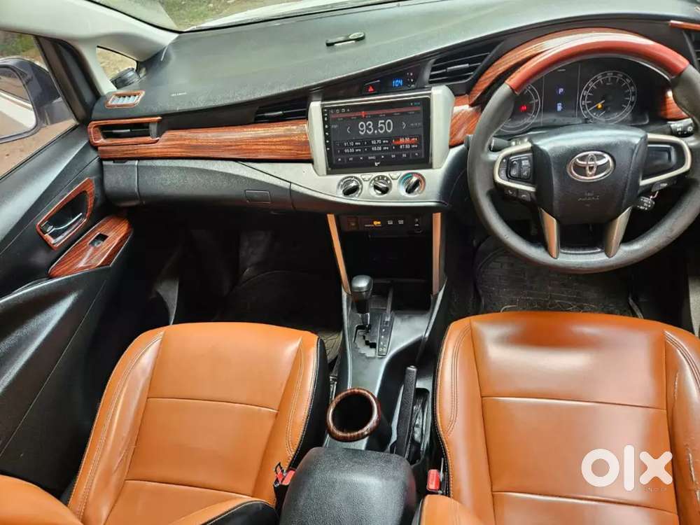 Toyota Innova Crysta 2019 Diesel 200000 Km Driven