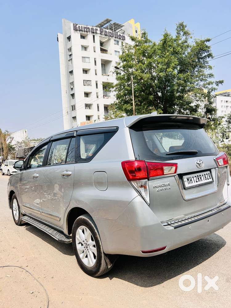 Toyota Innova Crysta 2.4 Gx Mt 8s, 2017, Diesel