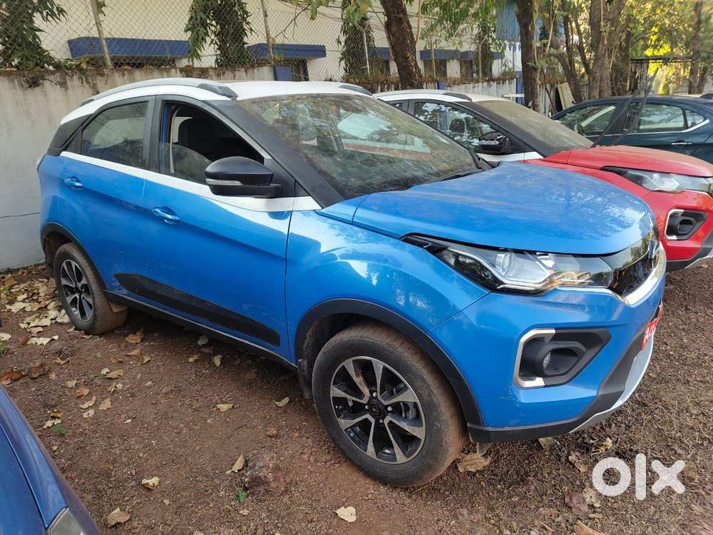 Tata Nexon 1.2 Revotron Xza Plus (o) Dual Tone, 2020, Petrol