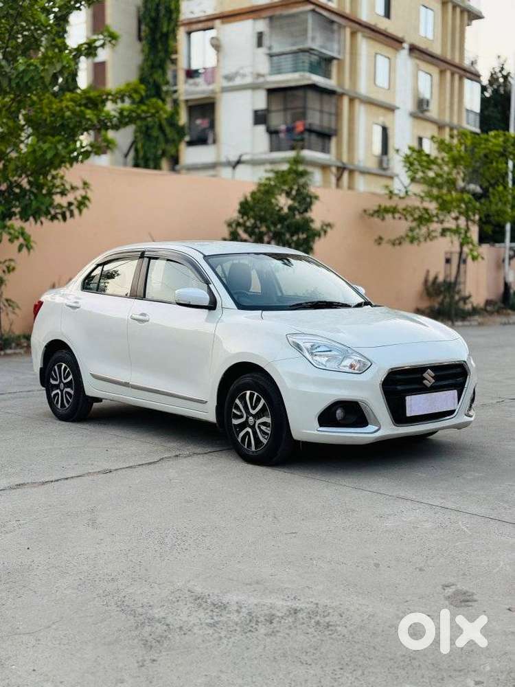 Maruti Suzuki Dzire 1.2 Vxi, 2022, Petrol