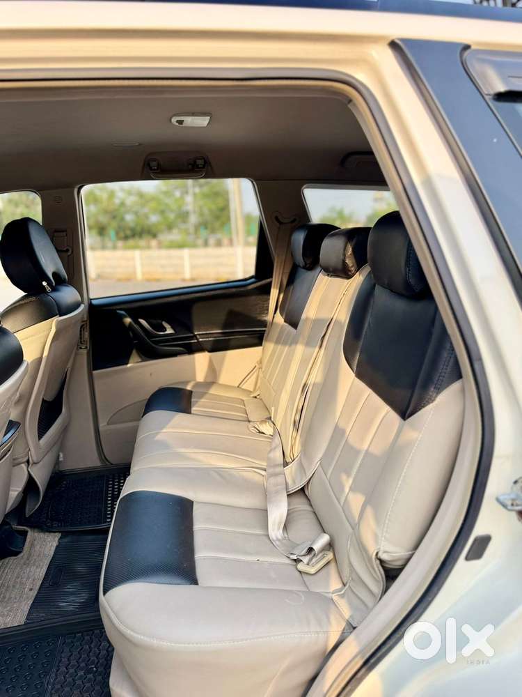 Mahindra Xuv500 W8, 2015, Diesel