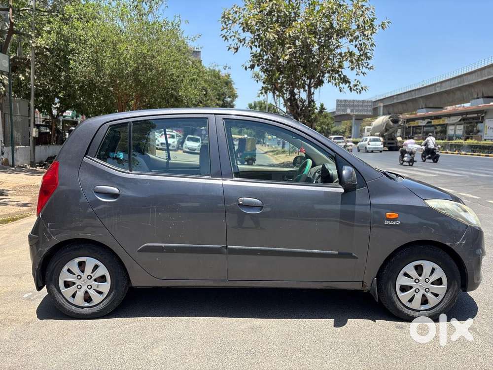 Hyundai I10 Magna 1.1l, 2012, Cng & Hybrids