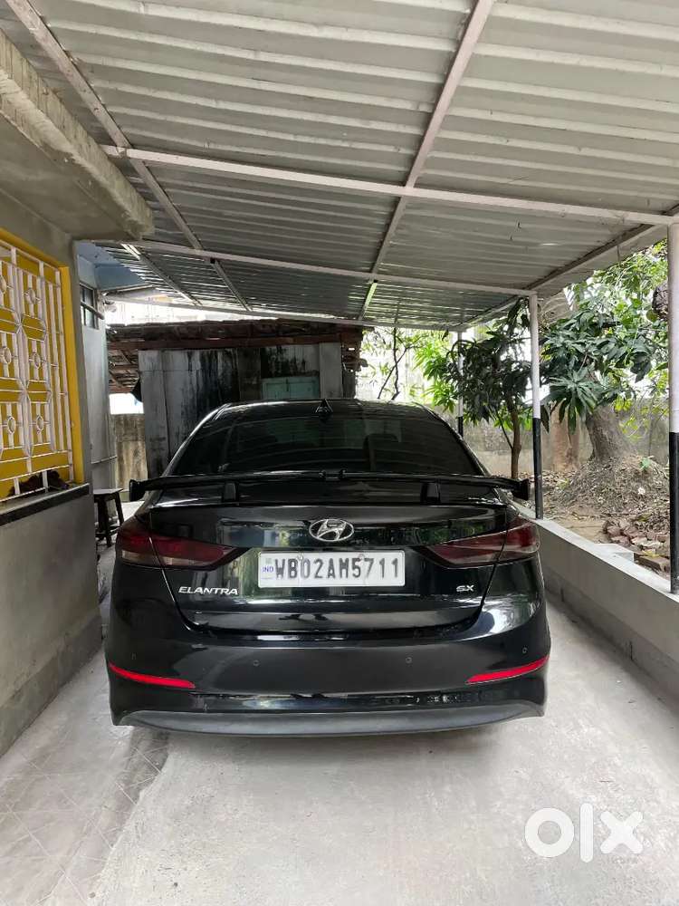 2018 Hyundai Elantra - Mint Condition