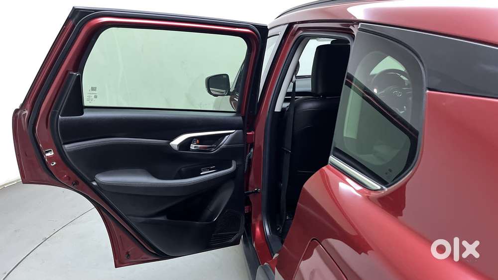 Toyota Urban Cruiser Hyryder 1.5 V Neo Drive Awd, 2023, Petrol