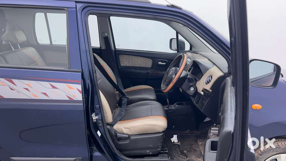 Maruti Suzuki Wagon R 1.0 Vxi Amt, 2018, Petrol