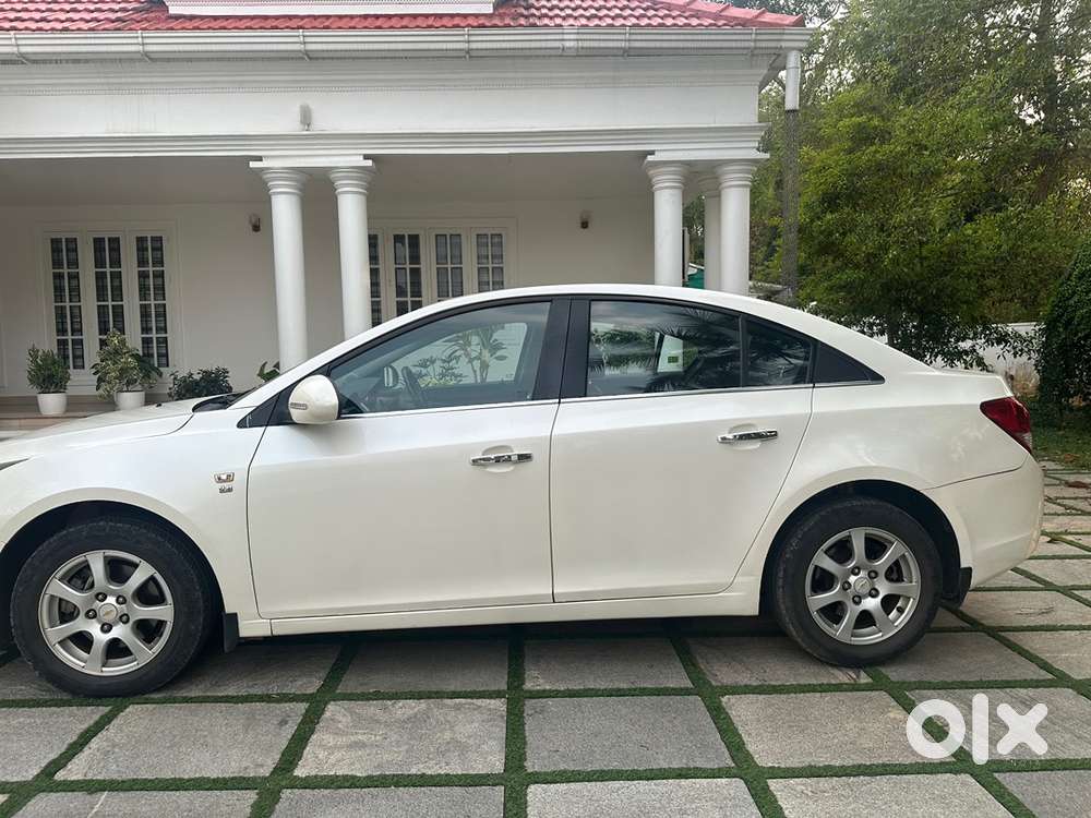 Chevrolet Cruze 2011 Diesel Good Condition