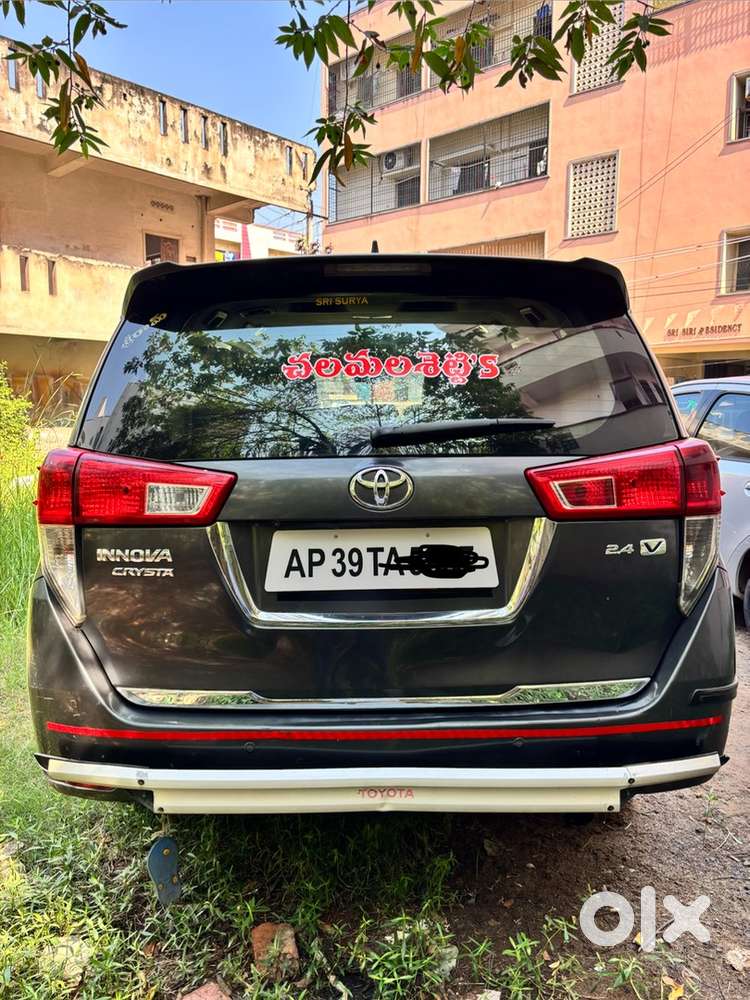 Toyota Innova Crysta 2019 Diesel Well Maintained