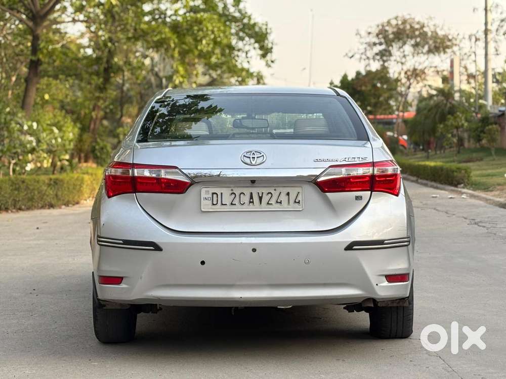 Toyota Corolla Altis [2014-2017] 1.8 G Cvt, 2016, Petrol