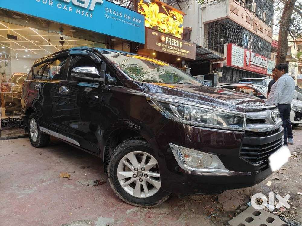 Toyota Innova Crysta 2.4 V 8 Str, 2018, Diesel