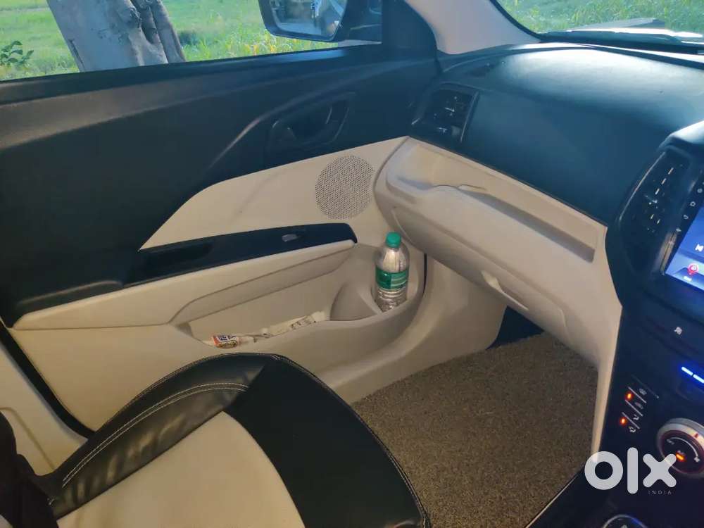 Mahindra Xuv300 2024 W8