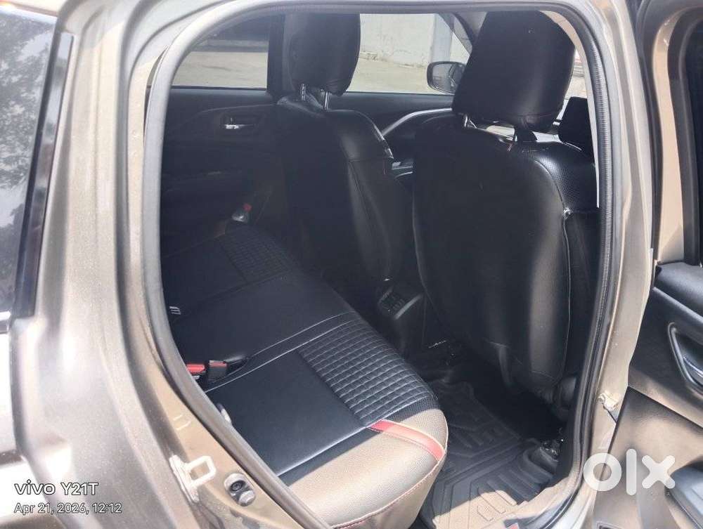 Maruti Suzuki Swift Amt Zxi Plus, 2025, Petrol