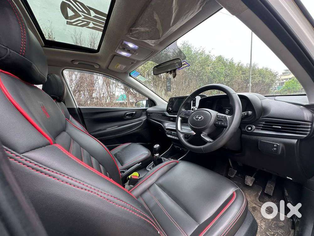 Hyundai I20 Asta (o) 1.2 Mt Dual Tone, 2023, Petrol