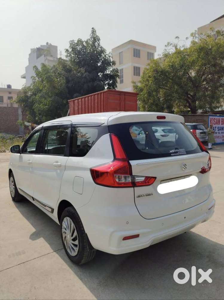 Maruti Suzuki Ertiga 2022-2023 Vxi Cng, 2022, Cng & Hybrids
