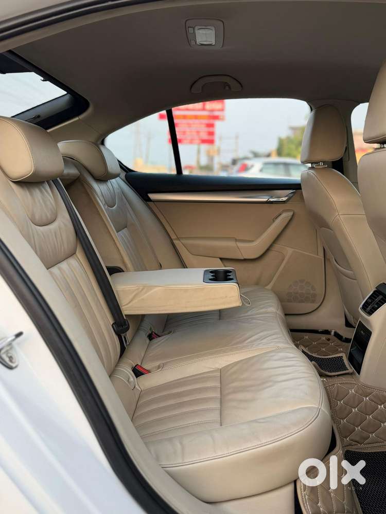 Skoda Octavia 2.0 Tdi At Style Plus, 2017, Diesel