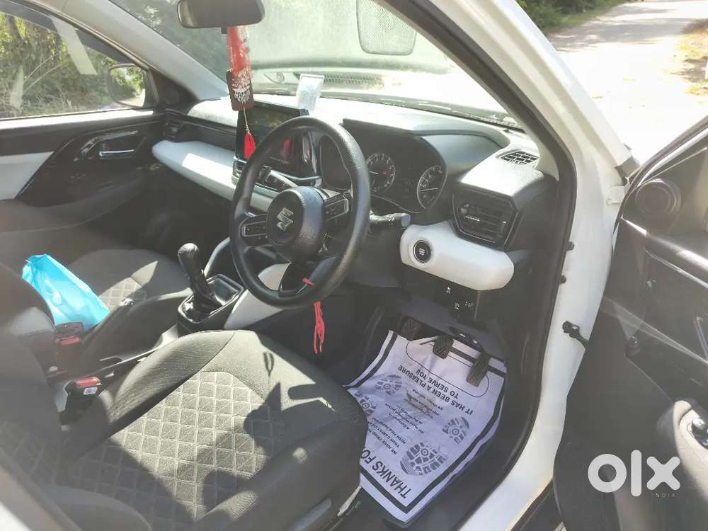 Maruti Suzuki Victoris Petrol 2025 Vxi