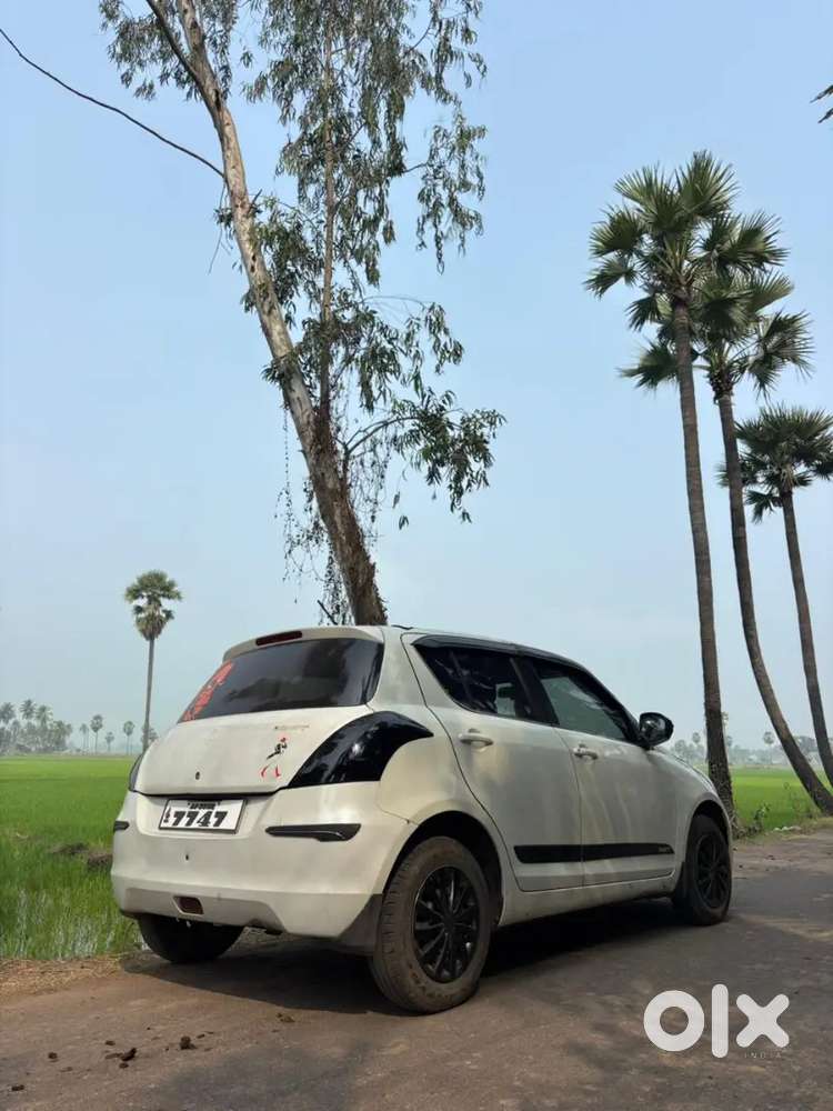 Maruti Suzuki Swift 2014 Diesel 125000 Km Driven