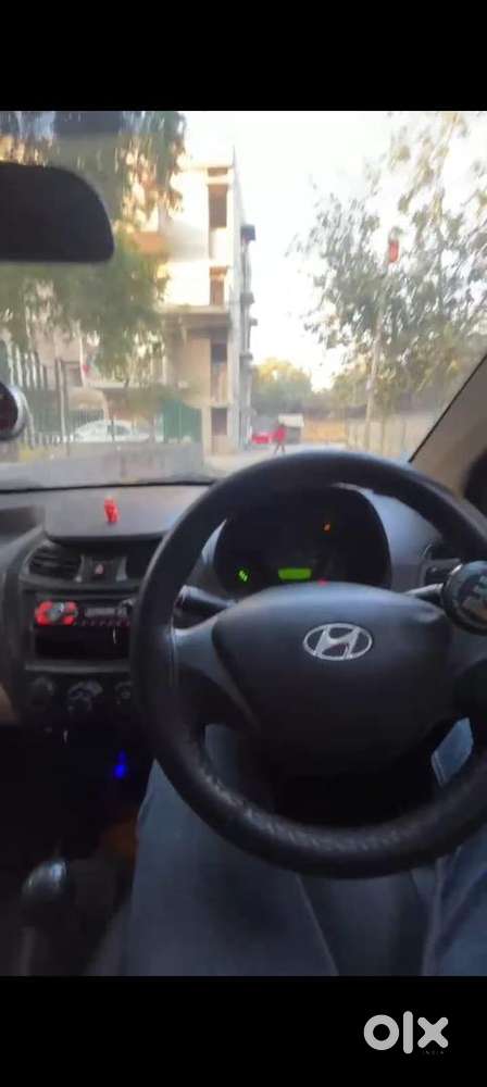Hyundai Eon 2012 Cng & Hybrids Good Condition