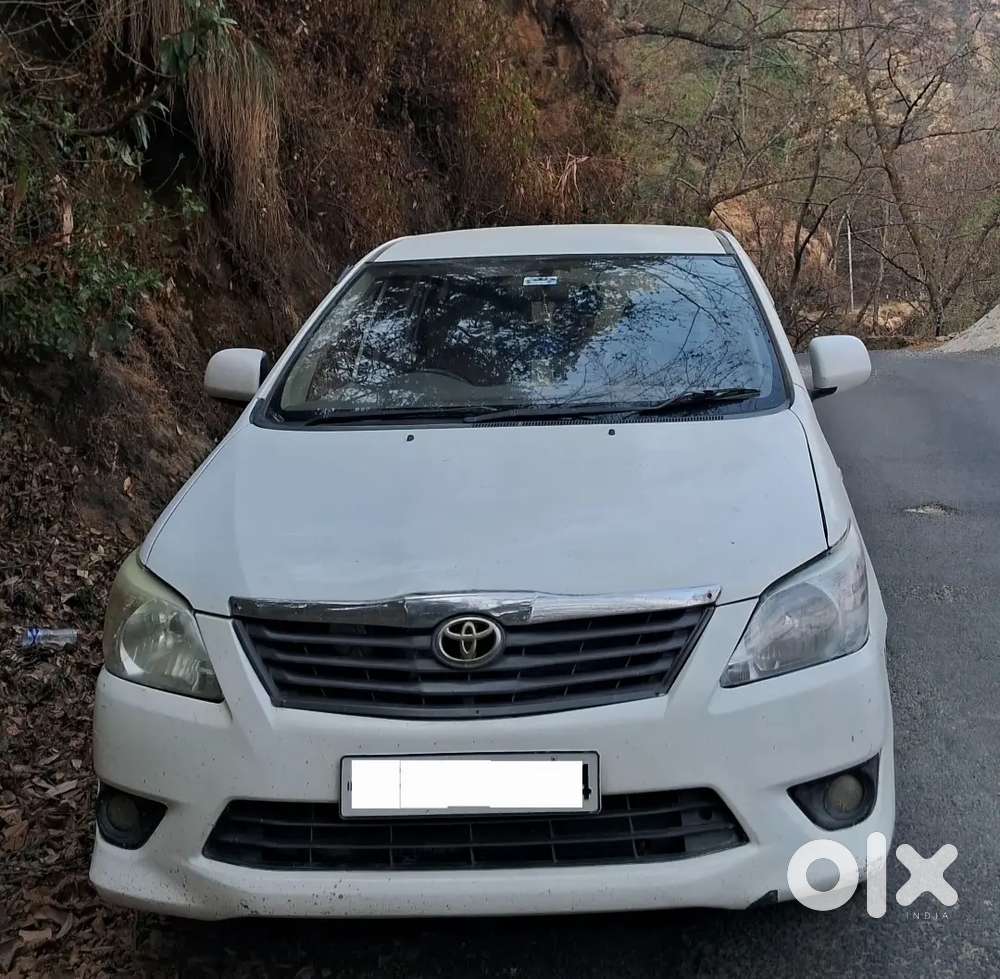 Toyota Innova 2013 Diesel 135000 Km Driven