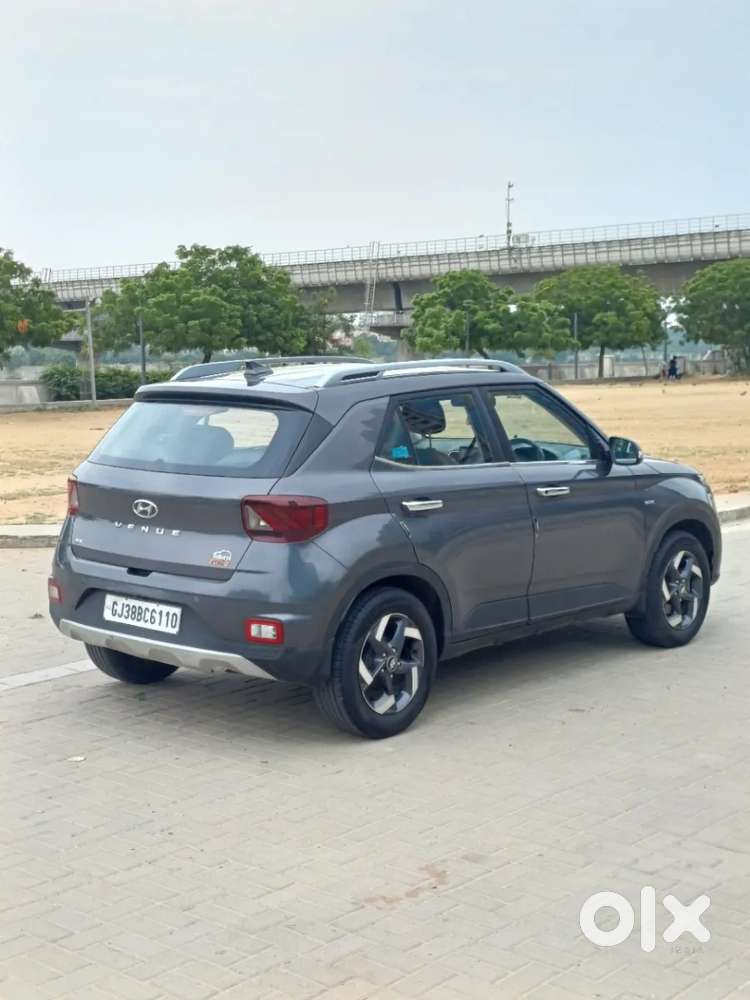 Hyundai Venue 1.0 Sx (o) Turbo Imt, 2021, Petrol