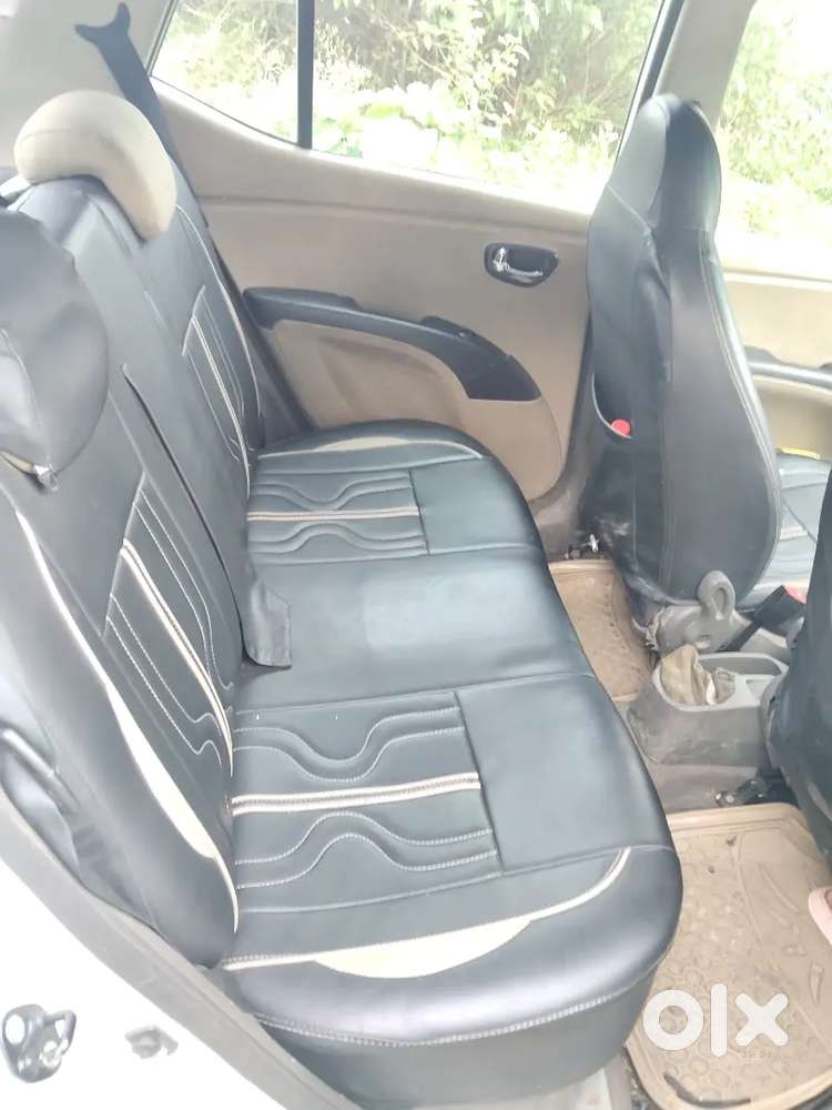 Hyundai I10 Sportz 2012 Petrol