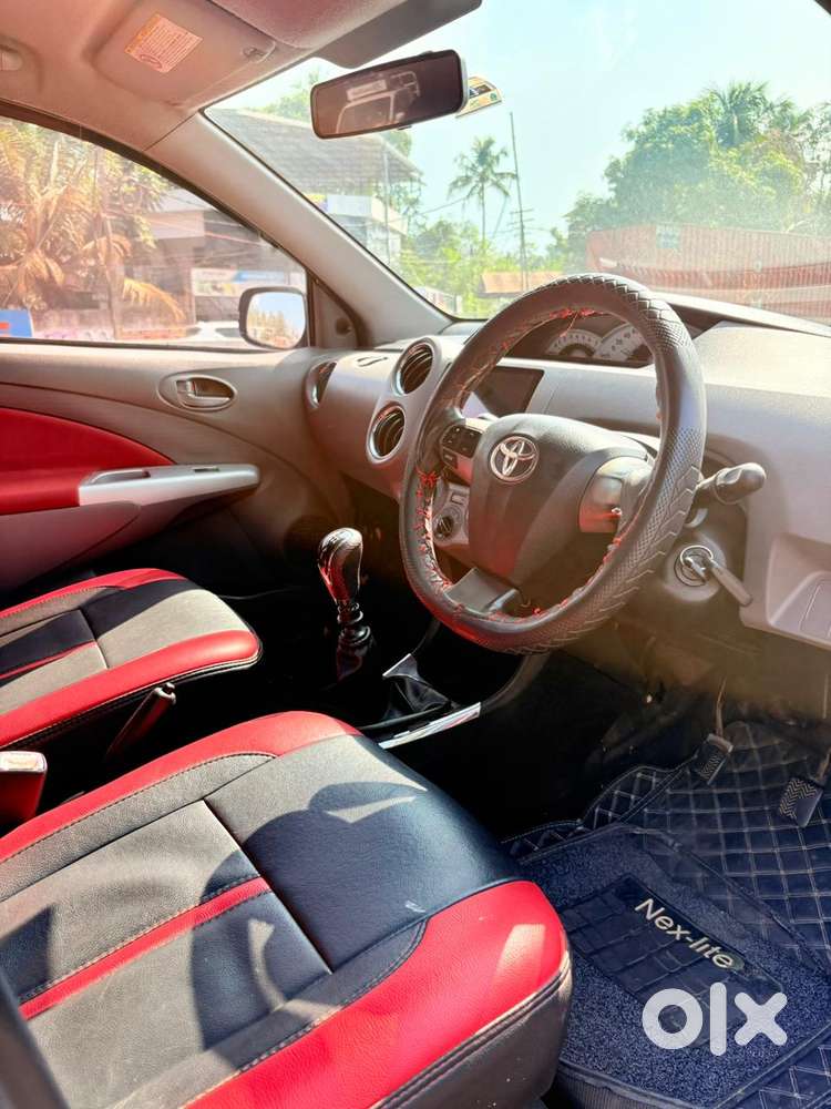 Toyota Etios Vx D, 2012, Petrol