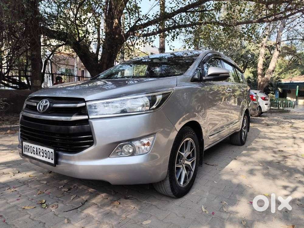 Toyota Innova Crysta