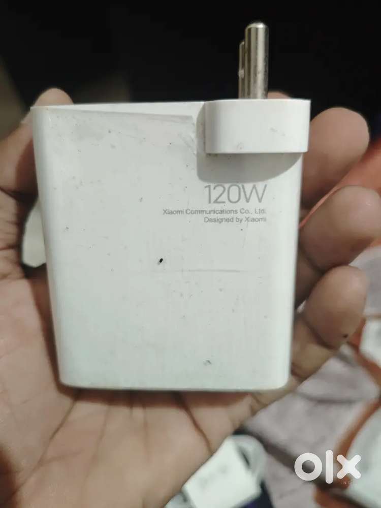 Mi 120watt original charger and  data cable   with 2 or 3 time used