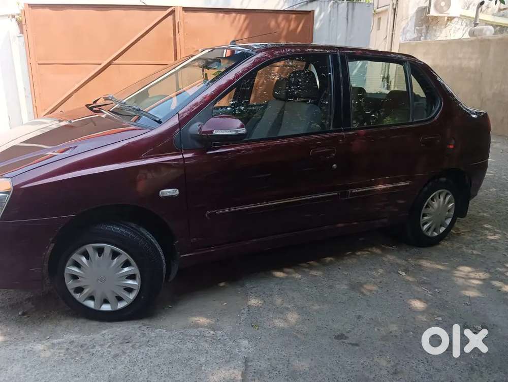 Tata Indigo Cs 2010 पेट्रोल