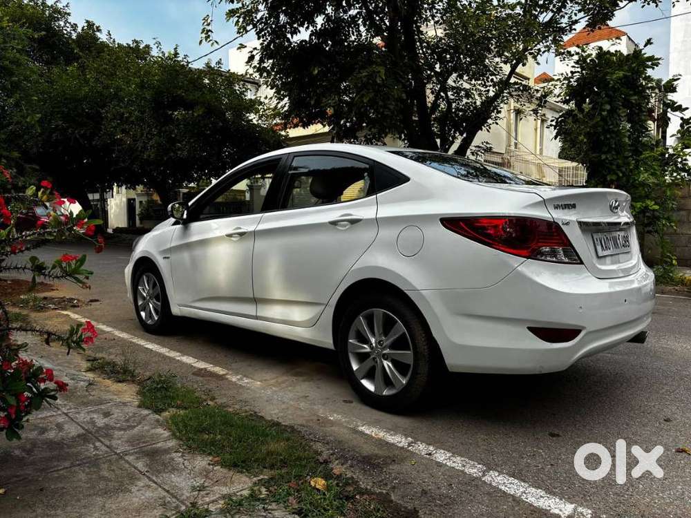 Hyundai Fluidic Verna 1.6 Vtvt Sx, 2012, Petrol