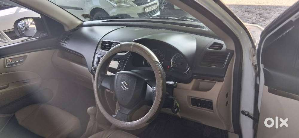 Maruti Suzuki Dzire 1.2 Vxi, 2016, Petrol
