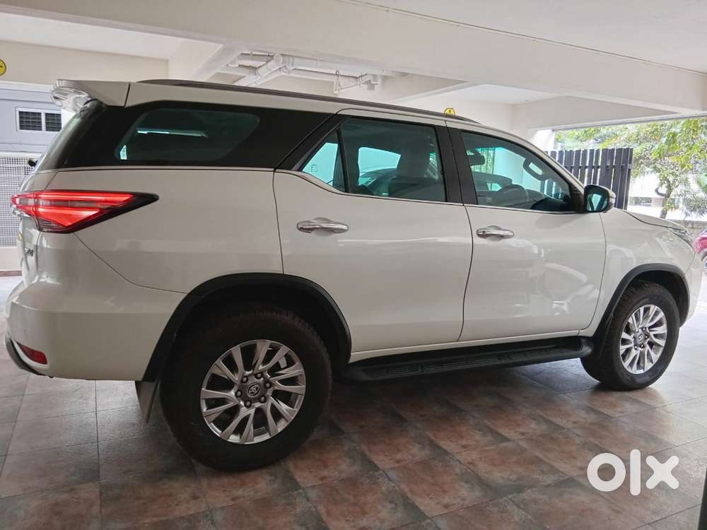Toyota Fortuner Sportivo 4x4 Mt, 2021, Diesel