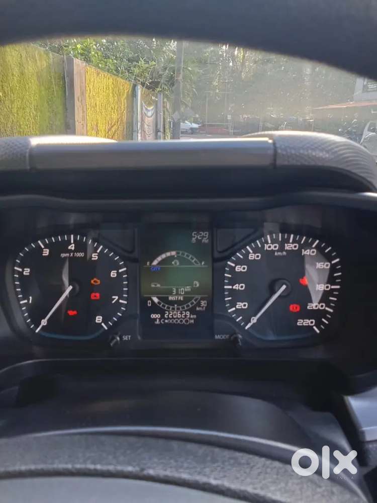 Tata Altroz 1.5 Diesel 2021 With Low Km Driven