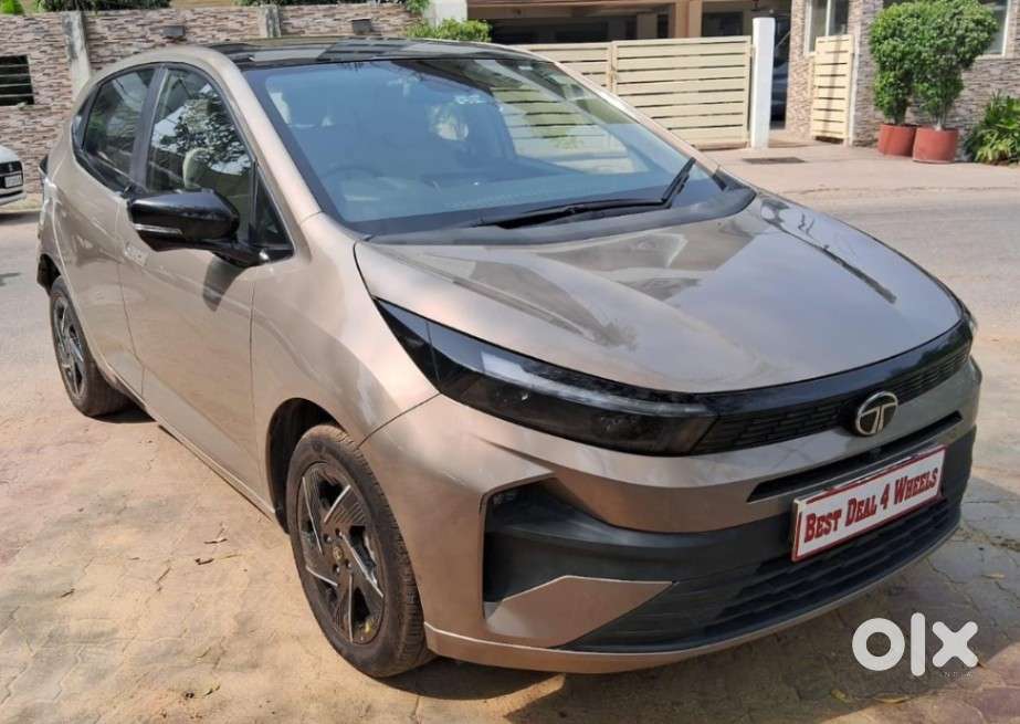 Tata Altroz Creative S, 2025, Diesel