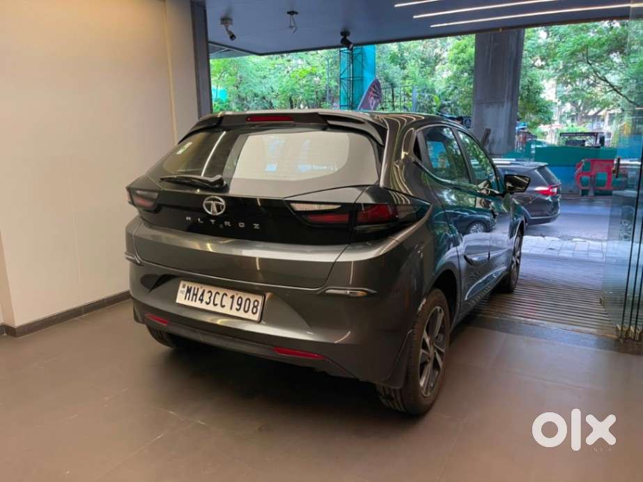 Tata Altroz 1.2 Xz Plus Rtn Dct, 2022, Petrol