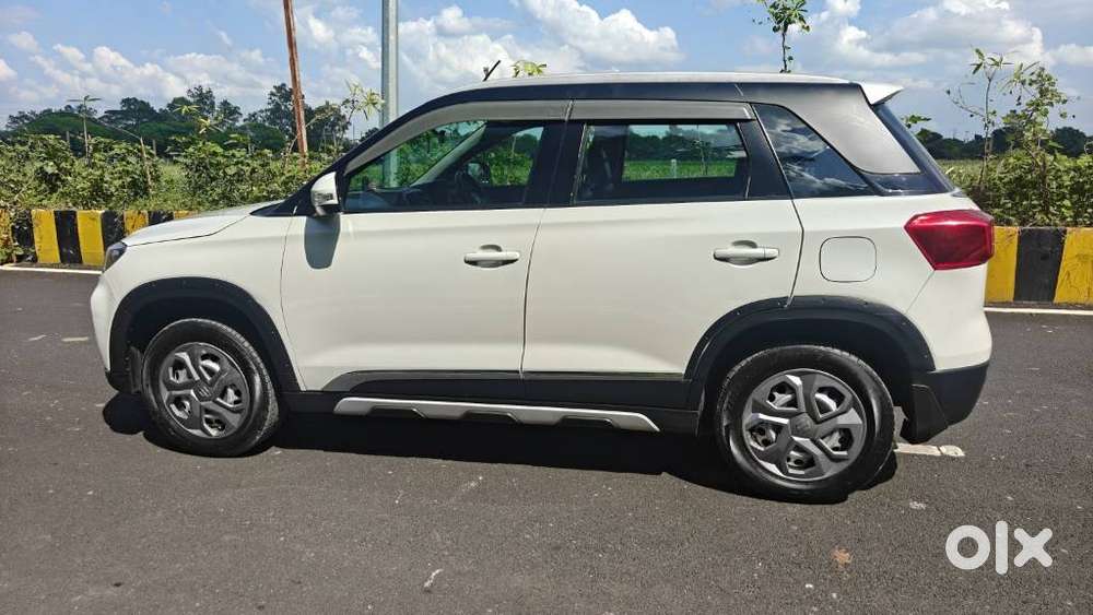 Maruti Suzuki Brezza Vxi S-cng, 2022, Cng & Hybrids